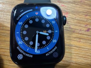 Apple Watch Series 8 45mm Space Gray