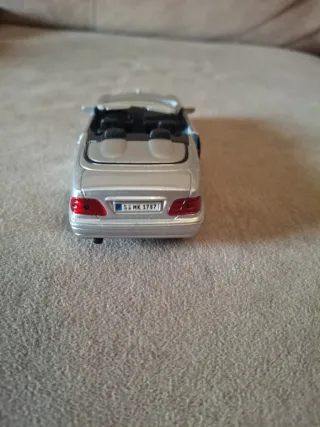 Lote 4 coches Mercedes miniaturas
