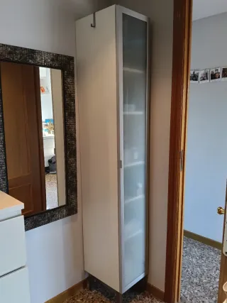 Armario alto de almacenaje