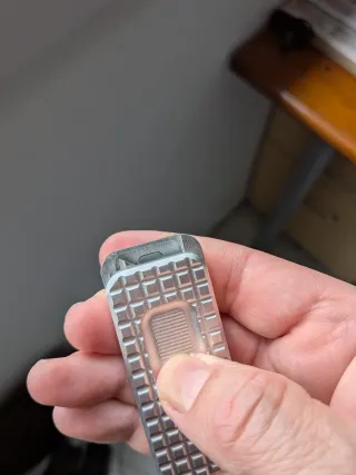 Cortador de bolsillo deslizante