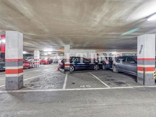 Garaje en alquiler en El Putxet i el Farró en Barcelona