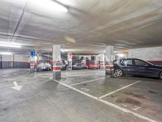 Garaje en alquiler en El Putxet i el Farró en Barcelona