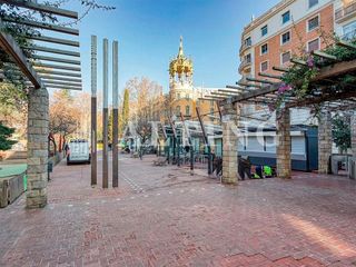 Garaje en alquiler en El Putxet i el Farró en Barcelona