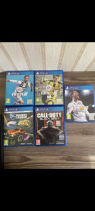 Consola PS4 + 2 Mandos (Negro y Rojo)