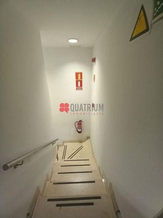 Local comercial en alquiler en Ensanche - Sar en Santiago de Compostela