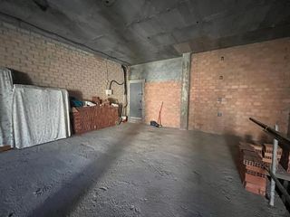 Local comercial en venta en Puerto - Plaza de Toros en Estepona