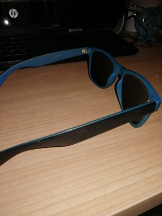 Occhiali da sole donna neri e blu