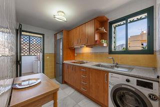 Piso en venta en Zona Puerto Deportivo en Fuengirola