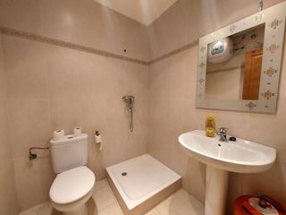 Local comercial en alquiler en San Adrián - La Cava en Logroño