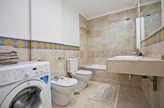 Piso en alquiler en Los Naranjos - Las Brisas en Marbella