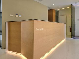 Local comercial en alquiler en Joc de la Bola - Camps d'Esports - Ciutat Jardí - Montcada en Lleida