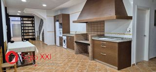 Casa en alquiler en Avda. Alemania - Italia en Villarreal