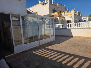 Casa adosada en venta en La Siesta - El Salado - Torreta en Torrevieja