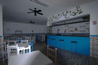 Local comercial en venta en Los Boliches en Fuengirola