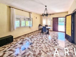 Chalet en venta en Manantiales - Lagar - Cortijo en Alhaurín de la Torre