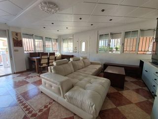 Chalet en venta en Nueva Torrevieja - Aguas Nuevas en Torrevieja