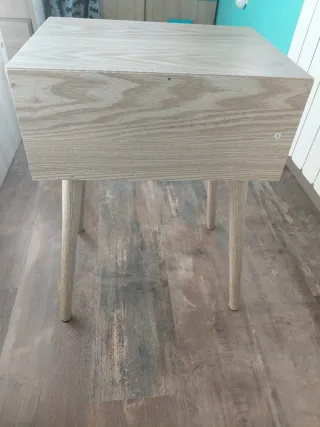 Mesitas de noche de madera