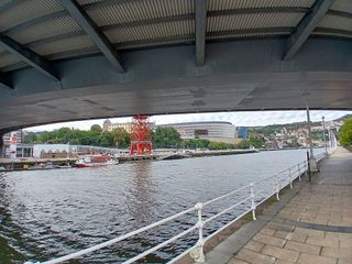 Local comercial en venta en San Pedro de Deusto-La Ribera en Bilbao