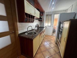 Piso en alquiler en Huerta Rosales - Valdepasillas en Badajoz