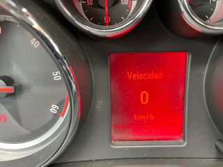 Opel Insignia 2010 muy cuidado