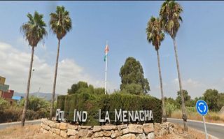 Nave industrial en alquiler en La Granja-La Colina-Los Pastores en Algeciras