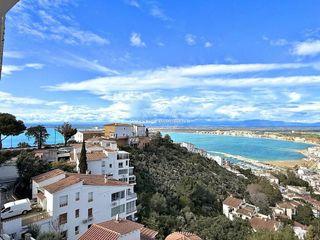 Piso en venta en Port Esportiu - Puig Rom - Canyelles en Roses
