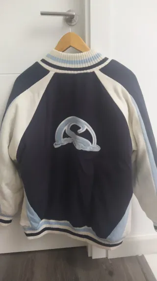 Abrigo Sonique Talla XL Azul y Blanco