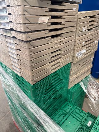 Cajas de plástico plegables verdes