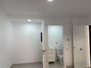 Oficina en alquiler en Segle XX en Terrassa