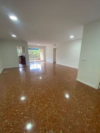 Piso en alquiler en El Candado - El Palo en Málaga