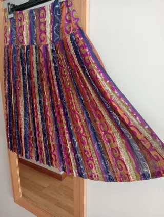 Falda plisada multicolor talla 40/42
