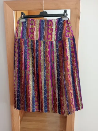 Falda plisada multicolor talla 40/42