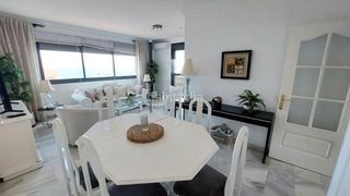 Ático en venta en Las Gaviotas en Fuengirola