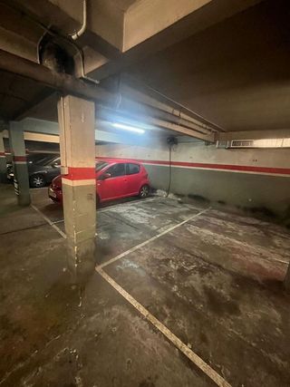 Garaje en venta en Navas en Barcelona