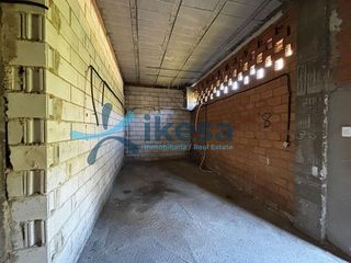 Local comercial en venta en Barrio Bajo en San Juan de Aznalfarache
