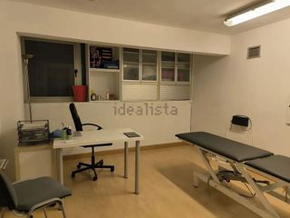 Local comercial en venta en Txagorritxu - El Pilar en Vitoria-Gasteiz