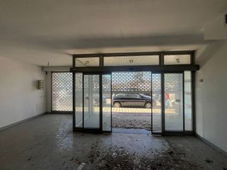 Local comercial en alquiler en Centre en Roses