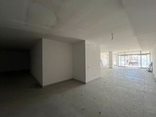 Local comercial en alquiler en Centre en Roses