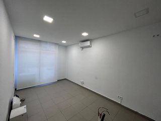 Local comercial en venta en Cappont en Lleida