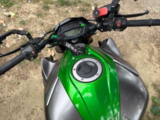Kawasaki Z1000R Naked Verde/Plata