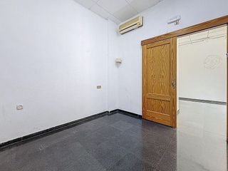 Local comercial en venta en Ibi