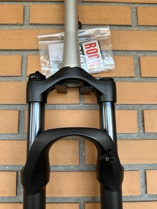RockShox Judy S TK Air 100mm Tapered Remoto. NUEVA