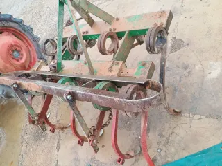 Cultivador para tractor