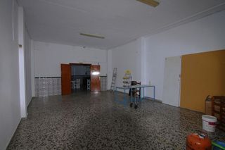 Local comercial en venta en Los Boliches en Fuengirola