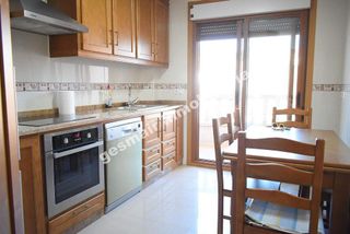 Piso en alquiler en Poio