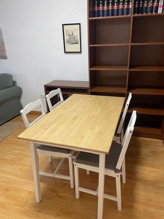 Piso en alquiler en Los Remedios en Sevilla