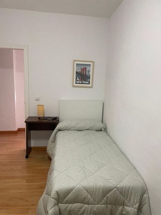 Piso en alquiler en Los Remedios en Sevilla