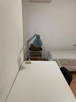 Piso en alquiler en Los Remedios en Sevilla