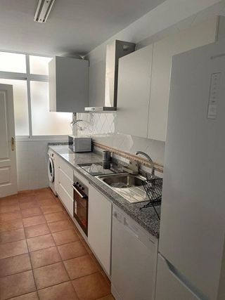 Piso en alquiler en Los Remedios en Sevilla