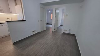 Piso en alquiler en Pradolongo en Madrid